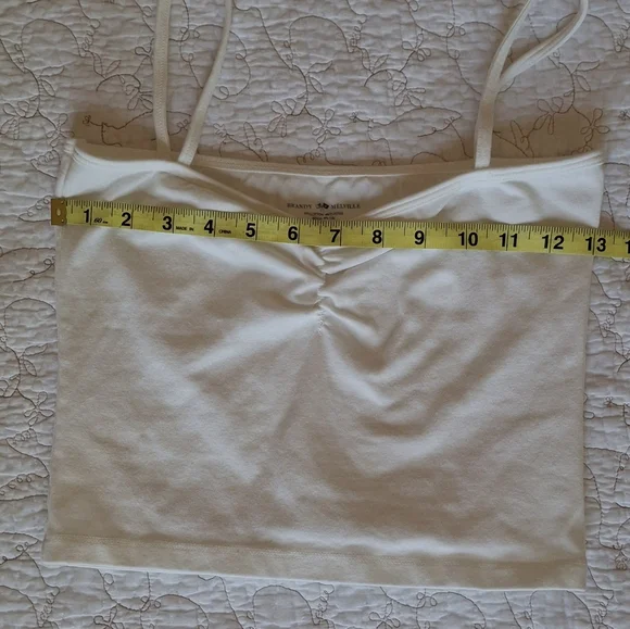 Brandy Melville Faye White Crop Top - Picture 4 of 5